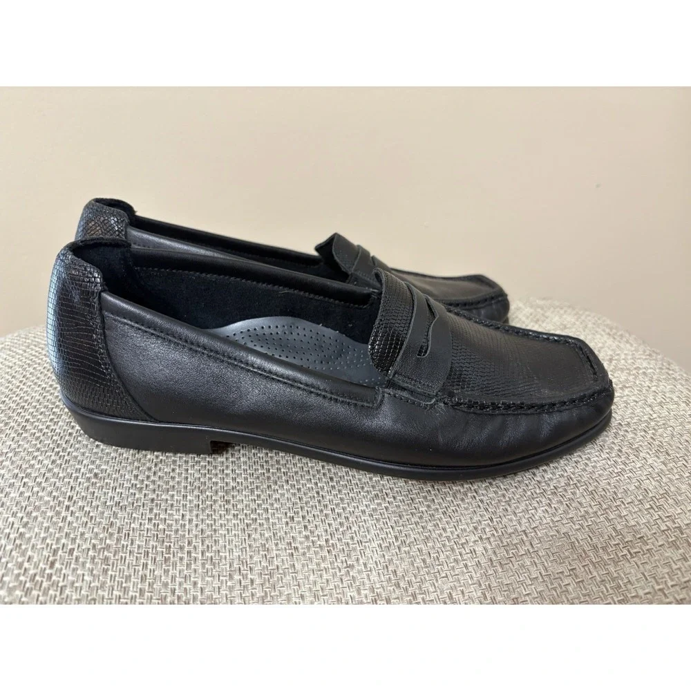 SAS Womens Penny Loafers Size 8 N Black Leather Comfort Slip On Casual‎ Shoes